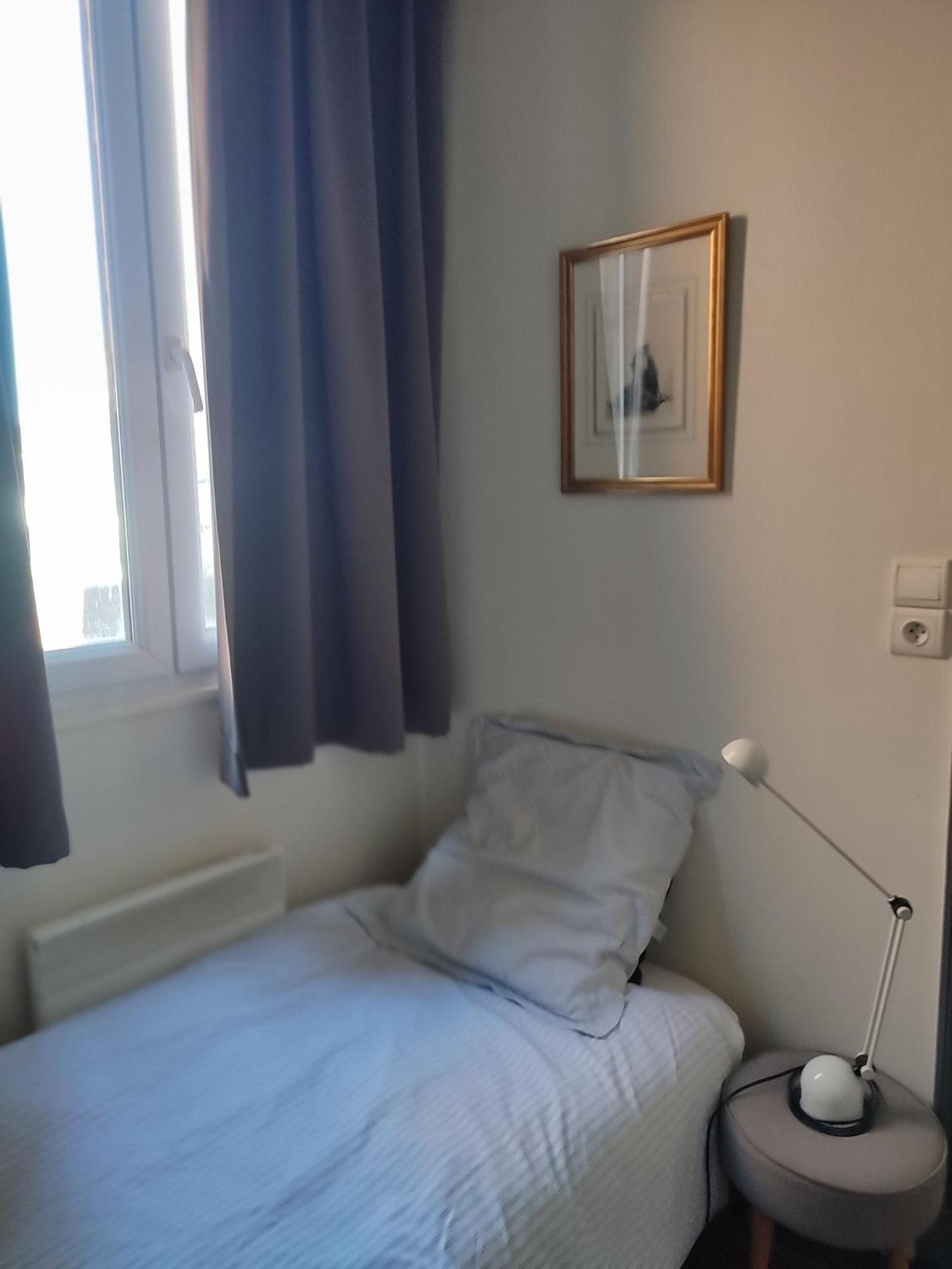 T2 Sur Les Places Arras Esterno foto